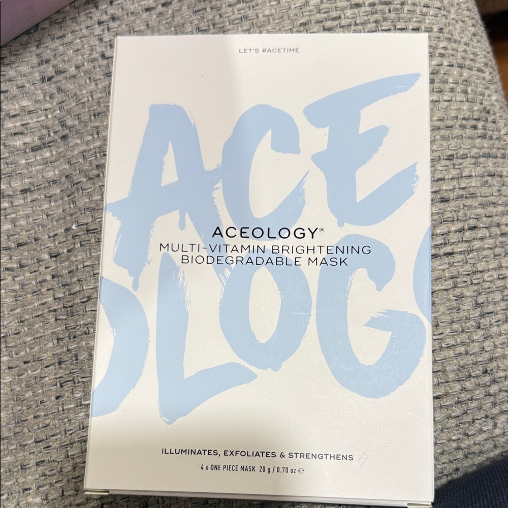 Aceology Multi-Vitamin Brightening Mask set of 4!!!!